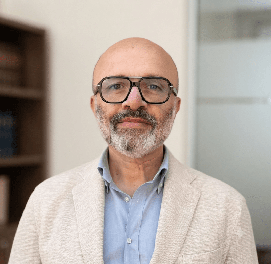 Avv. Luigi Pluchinotta